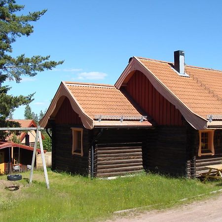 Tomtelandstugan Mora Luaran gambar